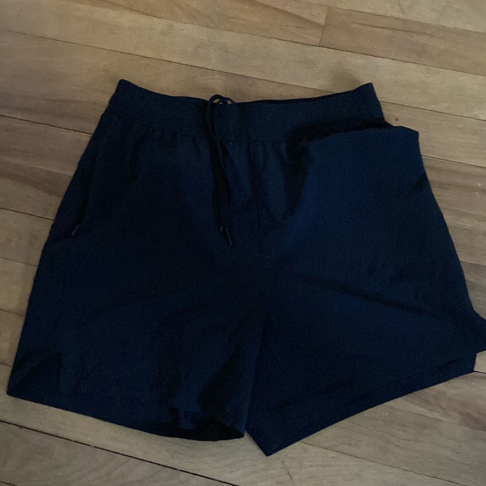 Men's all in motion shorts 5 in inseam
